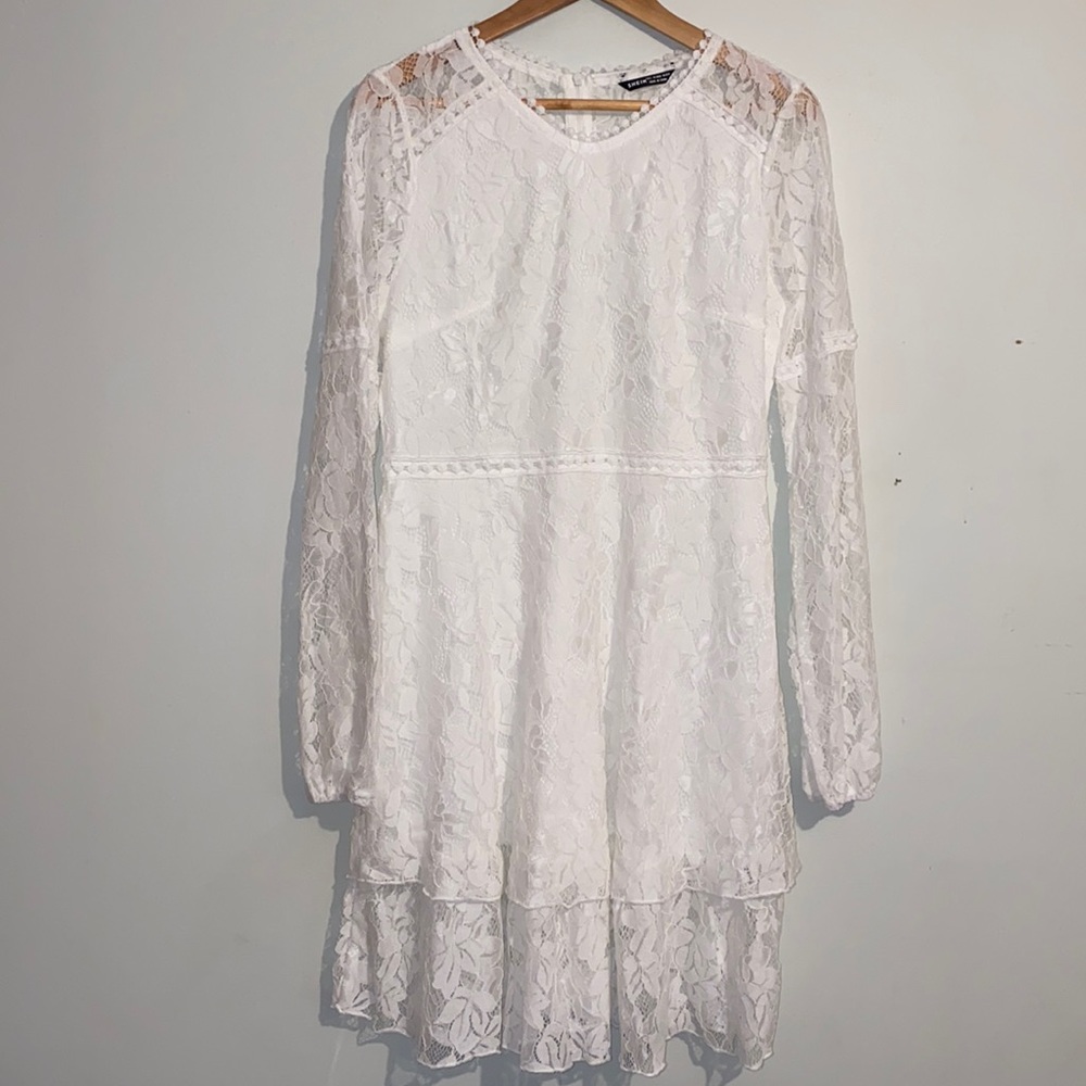 NEW Zip Back Layered Lace Dress
